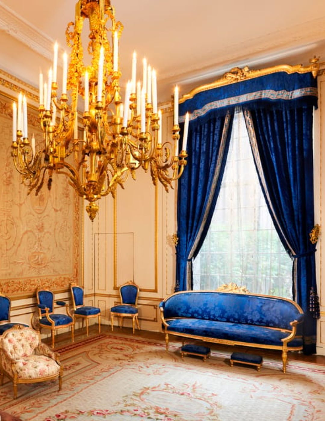 Interior of the canal house museum in amsterdam with historical details and elegant design.