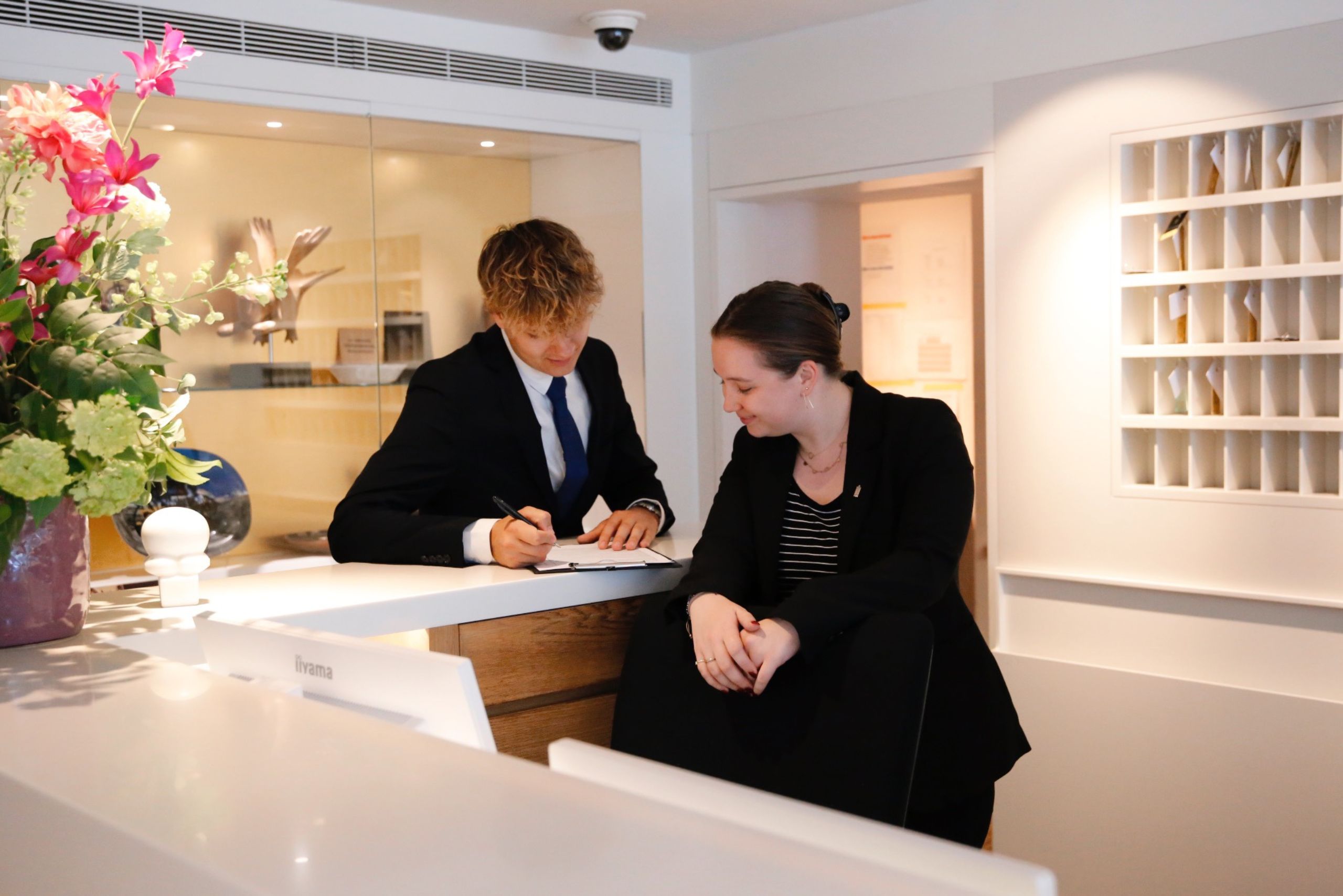 Front Office Supervisor