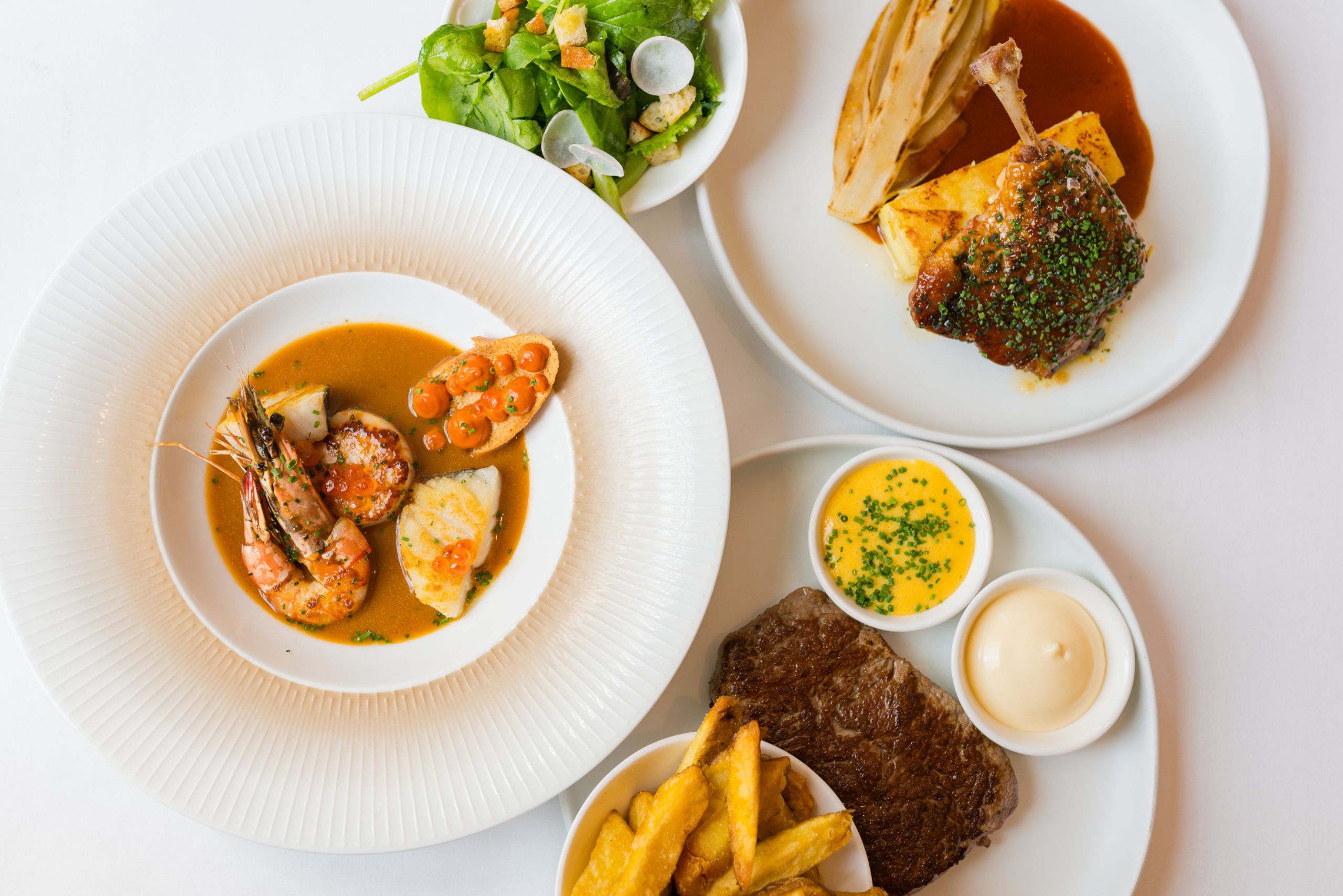 Expérience gastronomique au restaurant de l’Hôtel Ambassade, situé sur le canal Herengracht.